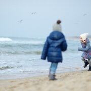 Februar