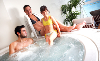 A Special March at the Lungomare hotel!