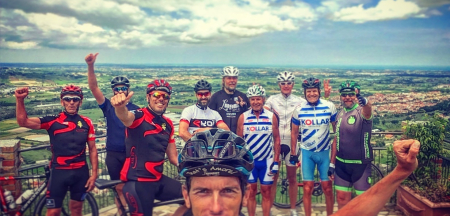 Pedala in bicicletta con le nostre guide