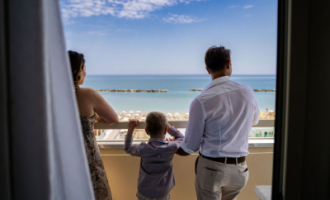 1 Kind bis 6 Jahre KOSTENLOS