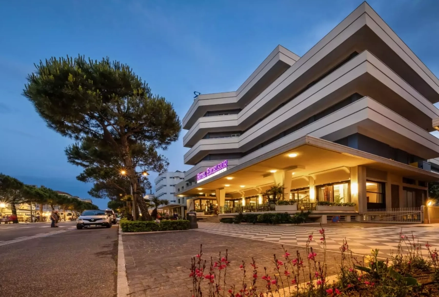 Hotel Excelsior