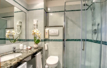 Triple and Quadruple Rooms