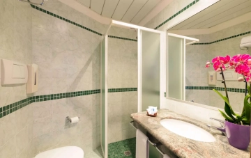 Triple and Quadruple Rooms