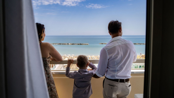 1 enfant GRATUIT jusqu’à 6 ans