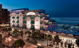 August at the seaside with no roads to cross!